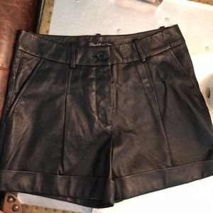 Elizabeth and James pleated leather shorts 😻